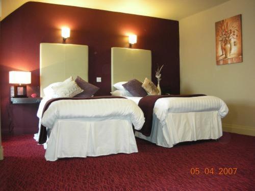 The White House Hotel 2*