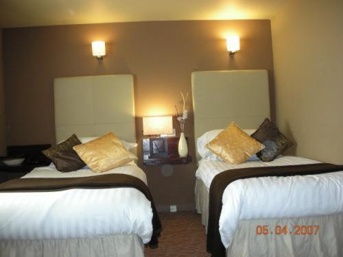 The White House 2* Telford